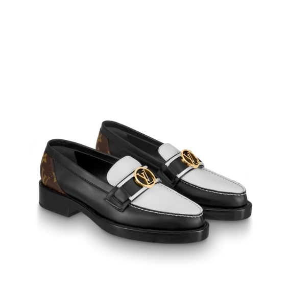 Louis Vuitton Academy Flat Loafer