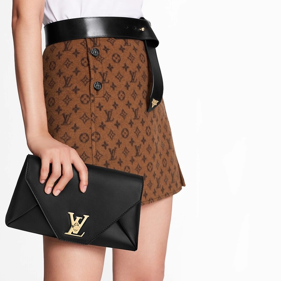 Louis Vuitton  Love Note