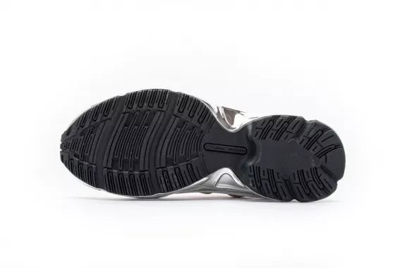 Ozweego Raf Simons Clear Pink Silver Metallic