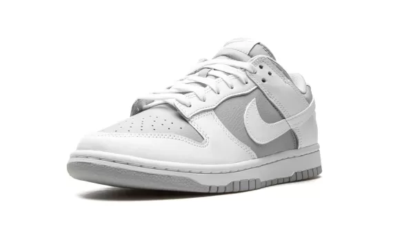 Nike Dunk Low - White / Grey