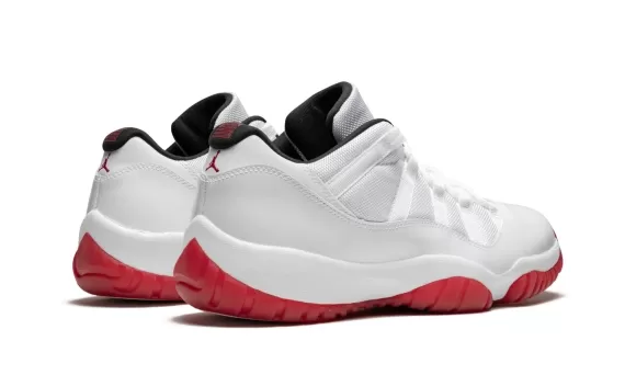 Air Jordan 11 Retro Low - White/Varsity Red