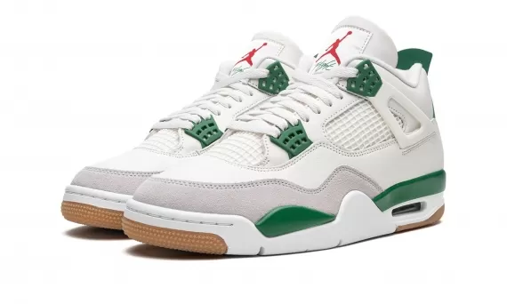 Air Jordan 4 SB - Pine Green