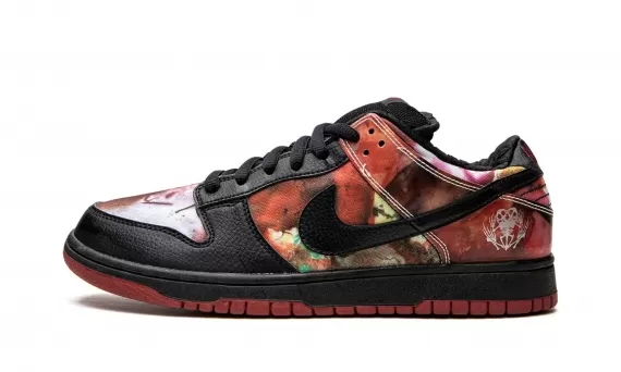 Nike Dunk SB Low - Pushead