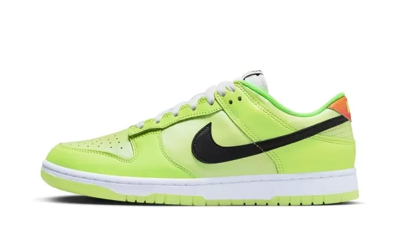 Nike Dunk Low - Glow in the Dark