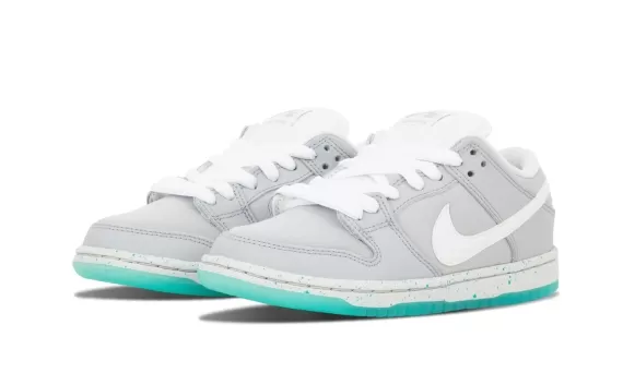 Nike SB Dunk Low Premium - Marty McFly