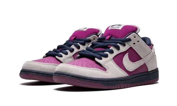 Nike SB Dunk Low Pro - True Berry