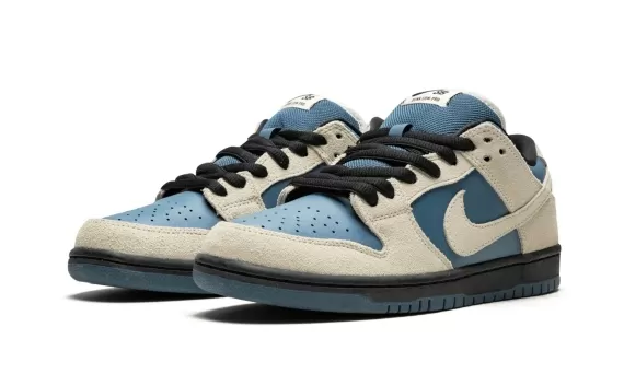 Nike SB Dunk Low Pro - Thunderstorm