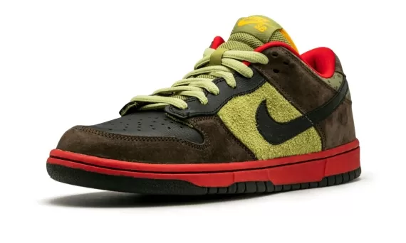 Nike SB Dunk Low Premium - Asparagus