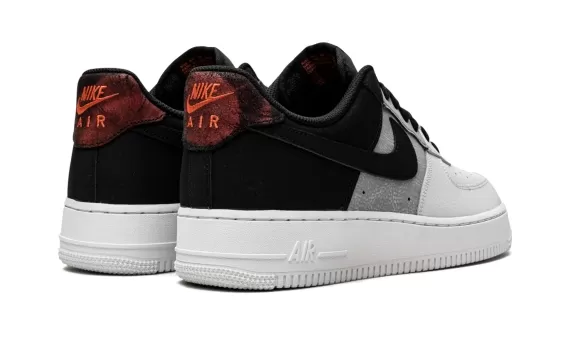 Nike Air Force 1 '07 LV8 - Black / Smoke Grey / White