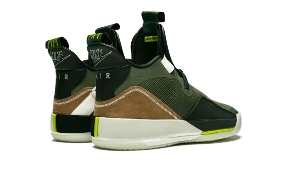 Air Jordan 33 NRG - Travis Scott Army Olive