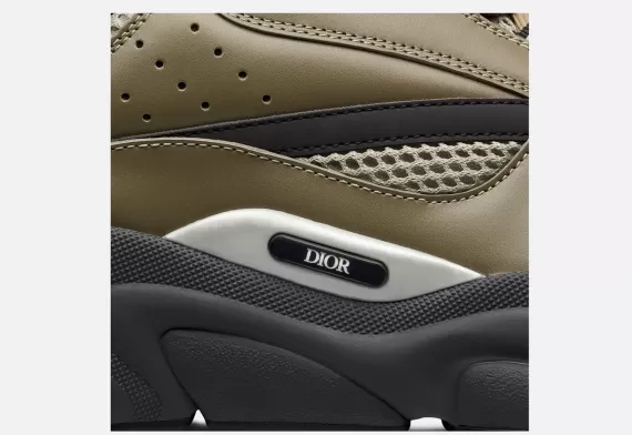 B22 Sneaker Khaki and Black