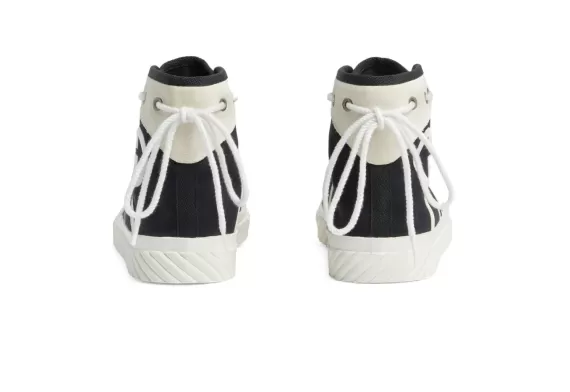 Gucci High-Top GG Sneakers Black/White