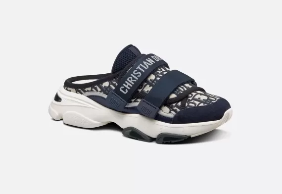 D-WANDER Sneaker - Deep Blue Dior Oblique Technical Fabric