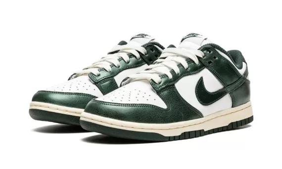 Dunk Low - Vintage Green