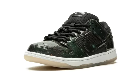 SB Dunk Low TRD QS - Galaxy