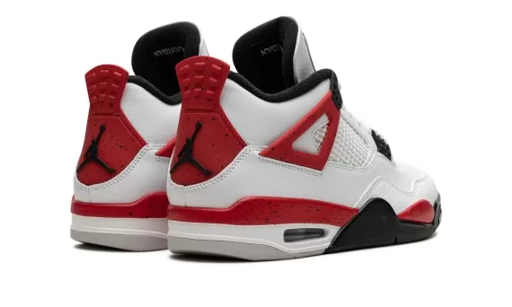 Air Jordan 4 - Red Cement