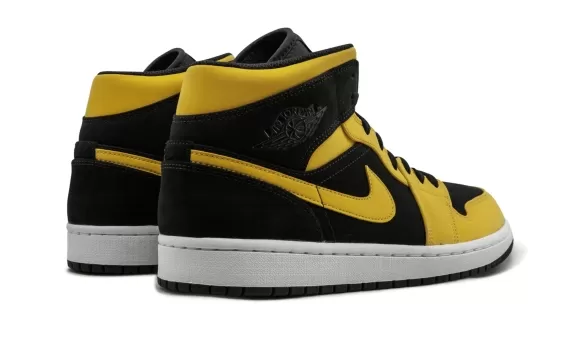 Air Jordan 1 Mid - Reverse New Love