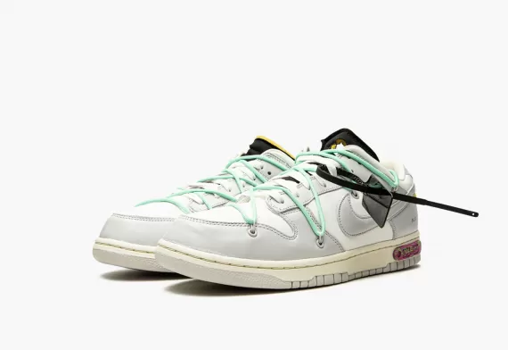 NIKE DUNK LOW Off-White - Lot 04