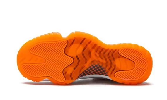 Air Jordan 11 Low - Bright Citrus