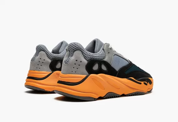 Yeezy Boost 700 - Wash Orange