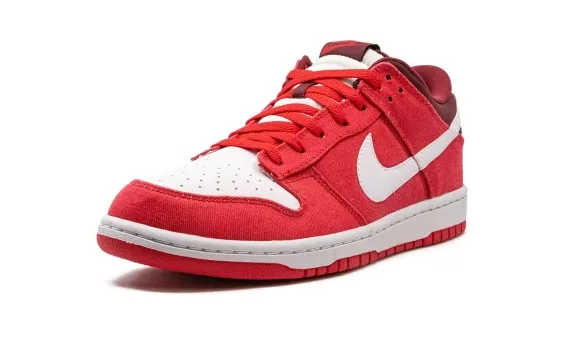 Dunk Low - Hyper Red