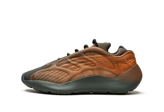 YEEZY 700 V3 - Copper Fade