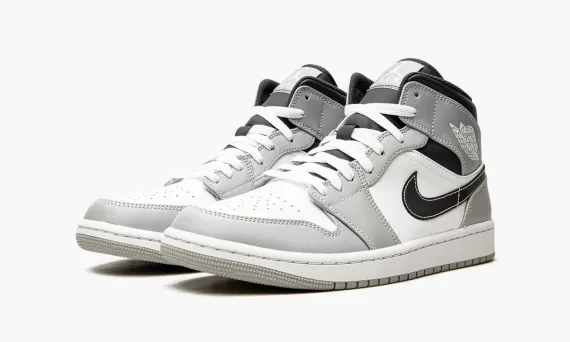 Air Jordan 1 Mid - Light Smoke Grey 2.0