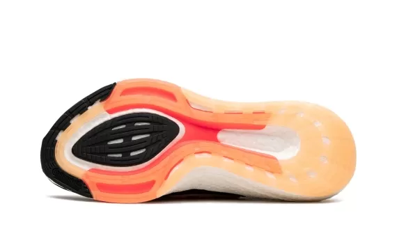 Ultraboost 22 - Core Black/Turbo-Flash Orange