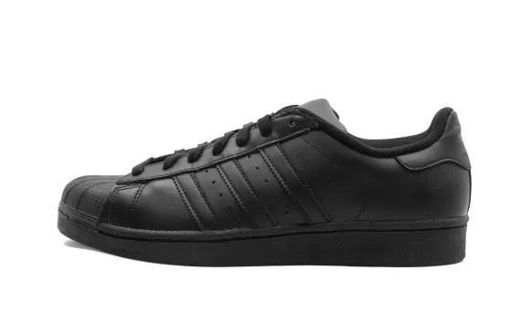 Superstar Foundation - Core Black