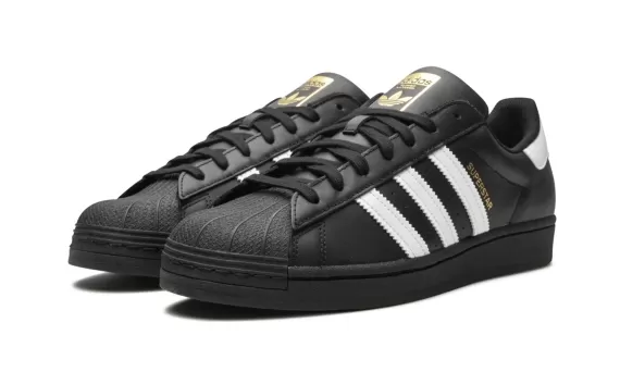 Superstar Foundation - Black/White