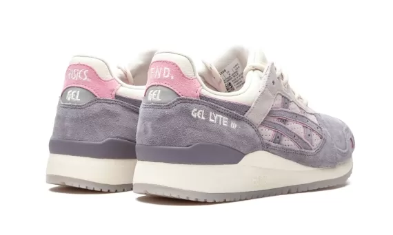 END x Asics Gel-Lyte III - Pearl