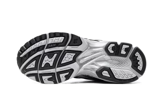 Gel-Kayano Legacy Pure Silver