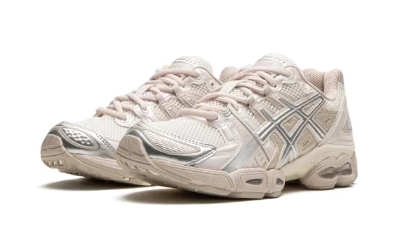 Gel-Nimbus 9 - Mineral Beige