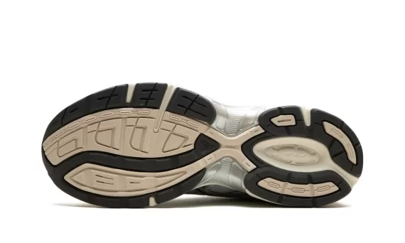 Gel 1130 - Oyster Grey