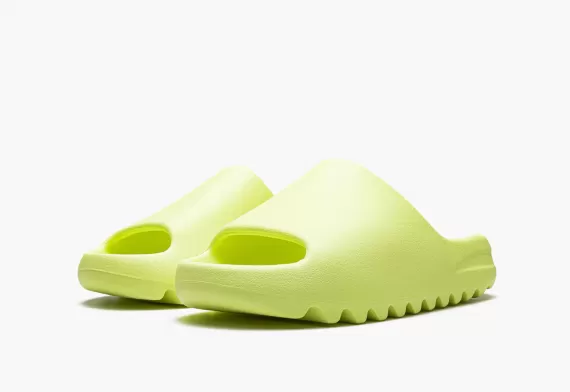 Yeezy Slide - Glow Green 2022