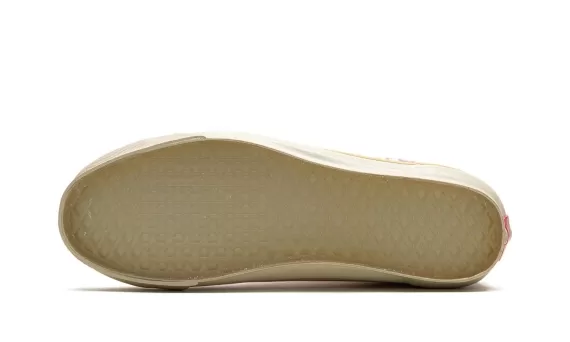 Vault OG Style 36 LX - Joe Freshgoods The Honeymoon Stage Pink