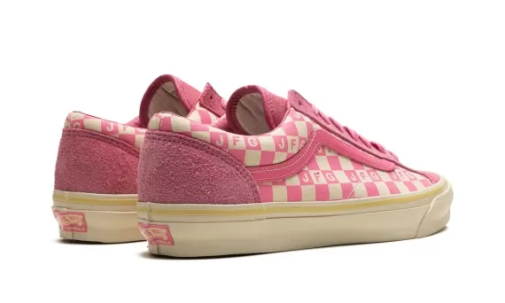 Vault OG Style 36 LX - Joe Freshgoods The Honeymoon Stage Pink