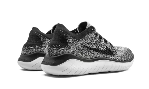 Free Run Flyknit 2018 - Oreo