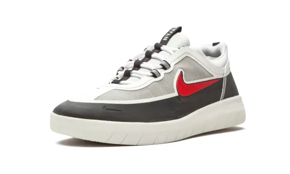 Nyjah Free 2.0 SB Spiridon - Black/Metallic Silver/Black