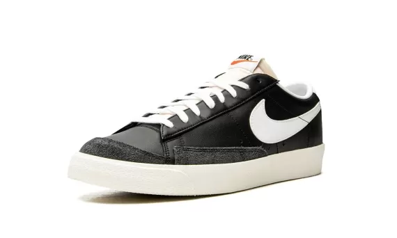 Blazer Low '77 Vintage - Black/Sail