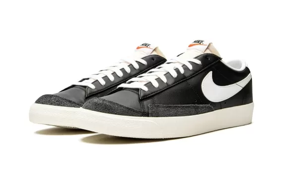 Blazer Low '77 Vintage - Black/Sail