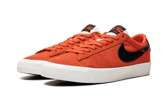 SB Blazer Low GT - Orange/Black