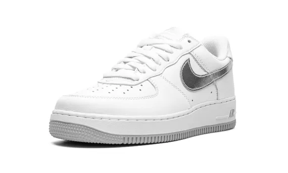 Air Force 1 Low - Silver Swoosh
