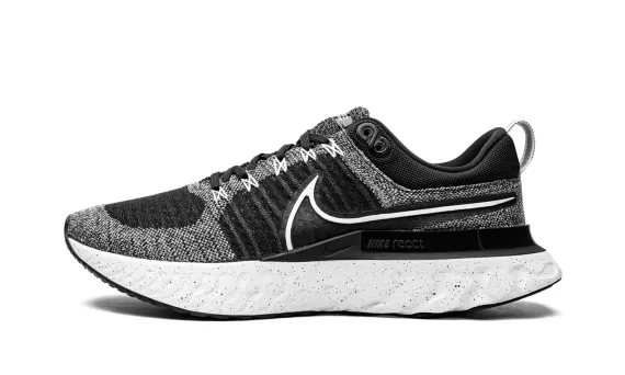 React Infinity Run Flyknit 2 - White/Black