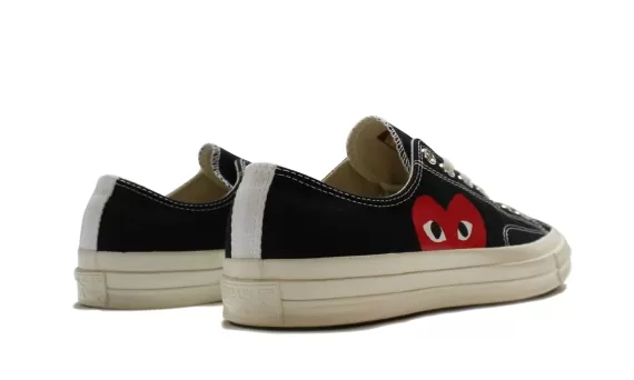 Chuck 70 OX Comme Des Garçons PLAY / Half Heart - High Risk Red Black