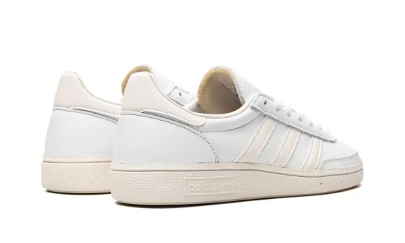 Handball Spezial - White Off White