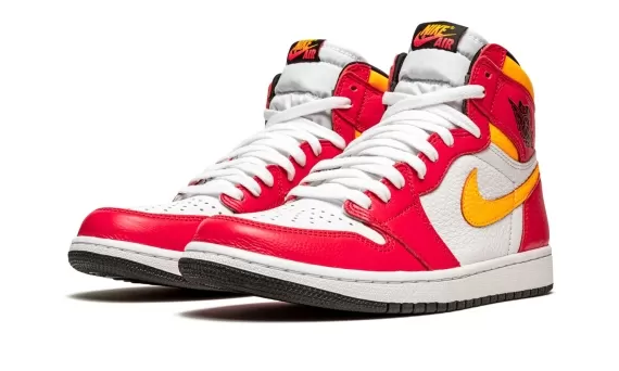 Air Jordan 1 High OG - Light Fusion Red