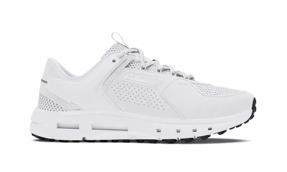 Summit Trek Shoes - White / Metallic Silver