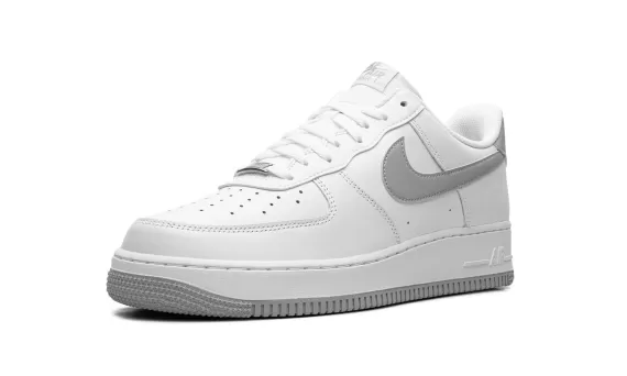 Air Force 1 Low - White/Light Smoke Grey