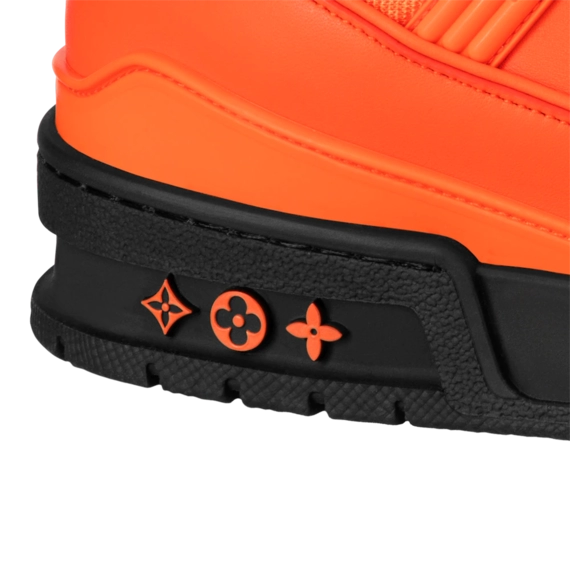 Louis Vuitton Trainer sneaker - Orange, Calf leather